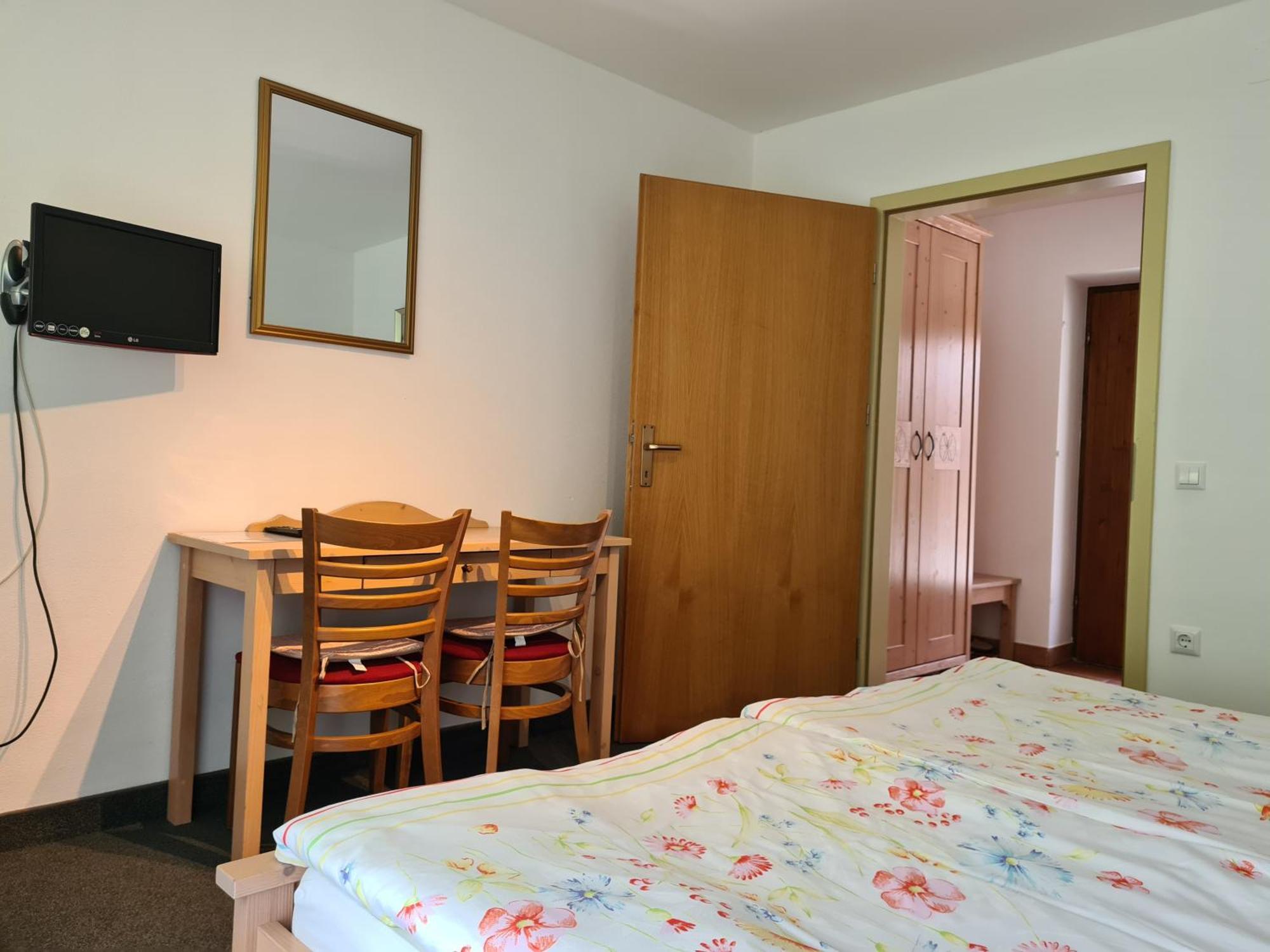 Bed and Breakfast Gostilna Batist Bohinjska Bela Habitación foto